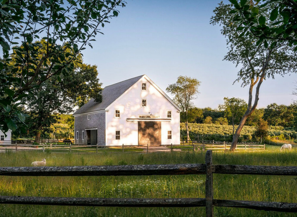 Дизайнерский амбар: уютный фермерский домик в США
